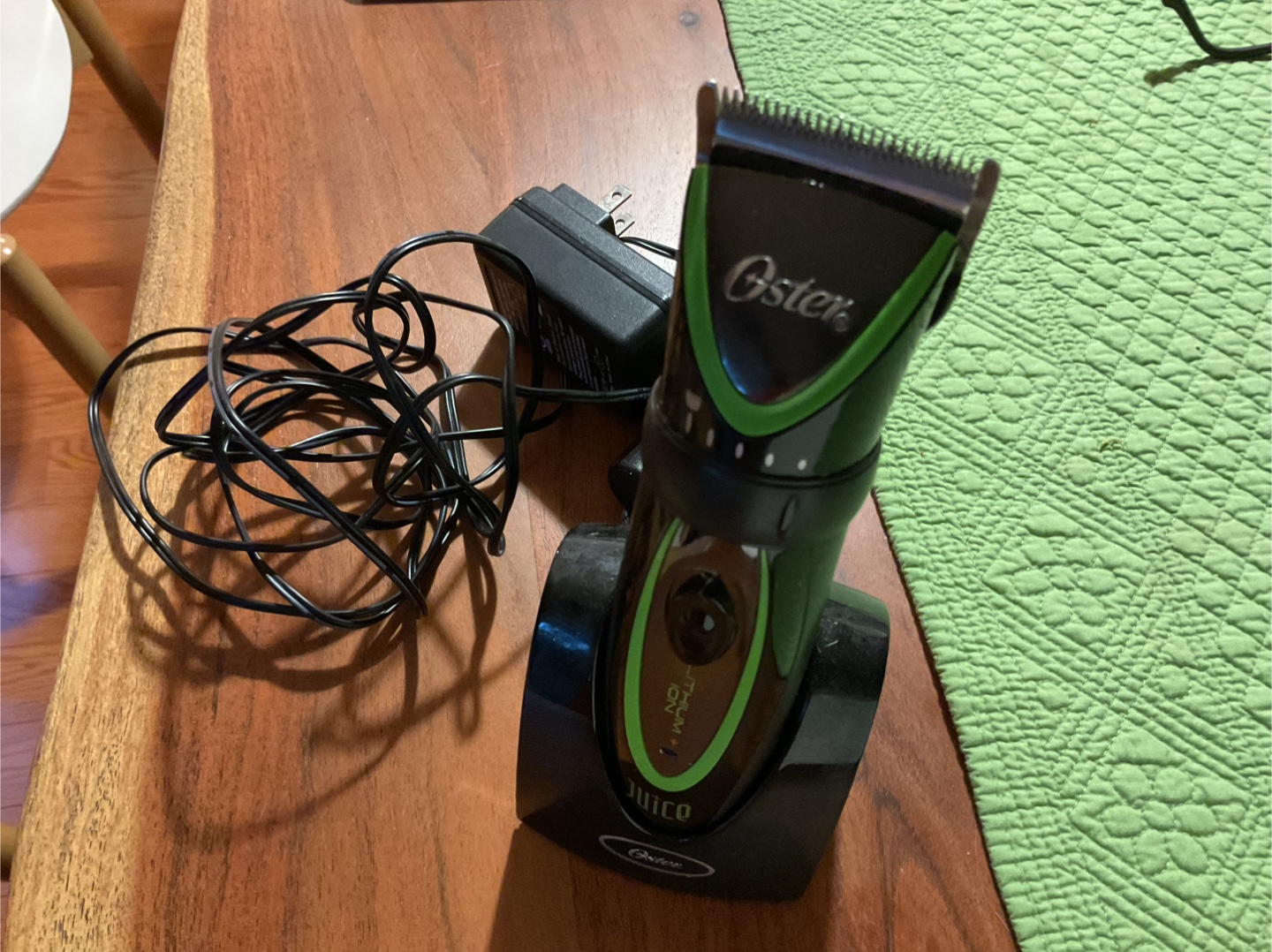 Oster Lithium Ion Hair Clipper - photo 2