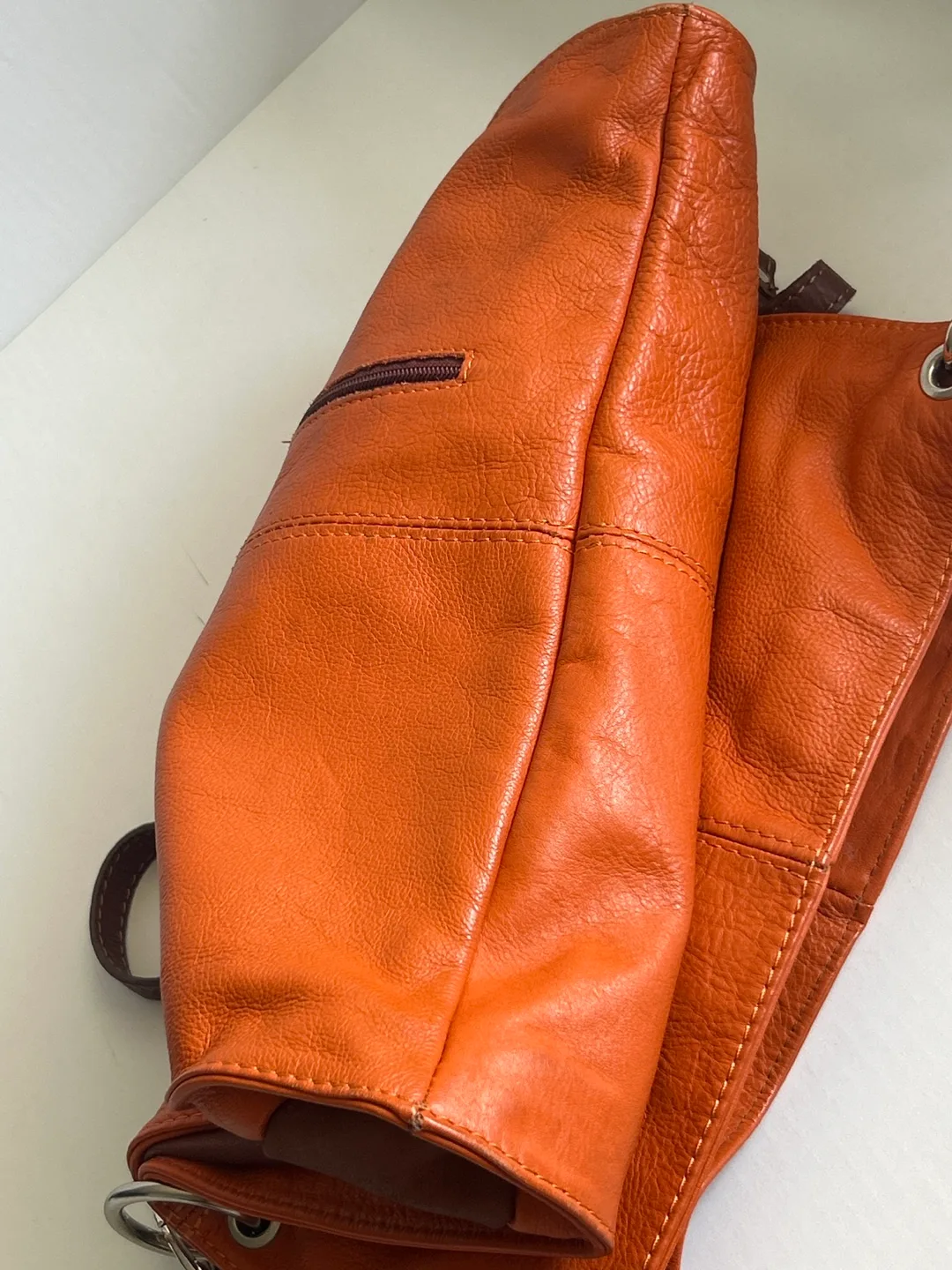 Vera Pelle Orange Leather Crossbody Bag image indicator(9)