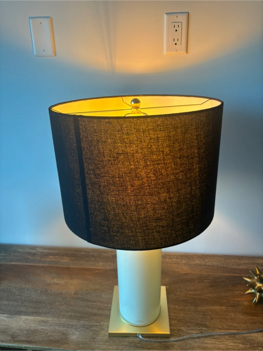 Kate Spade Table Lamp image indicator(3)