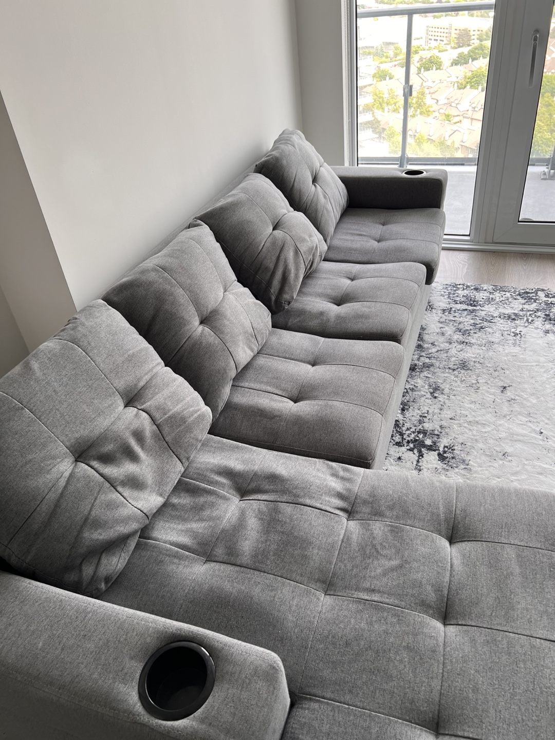 Sectional Sofa with Cup Holders - photo 4