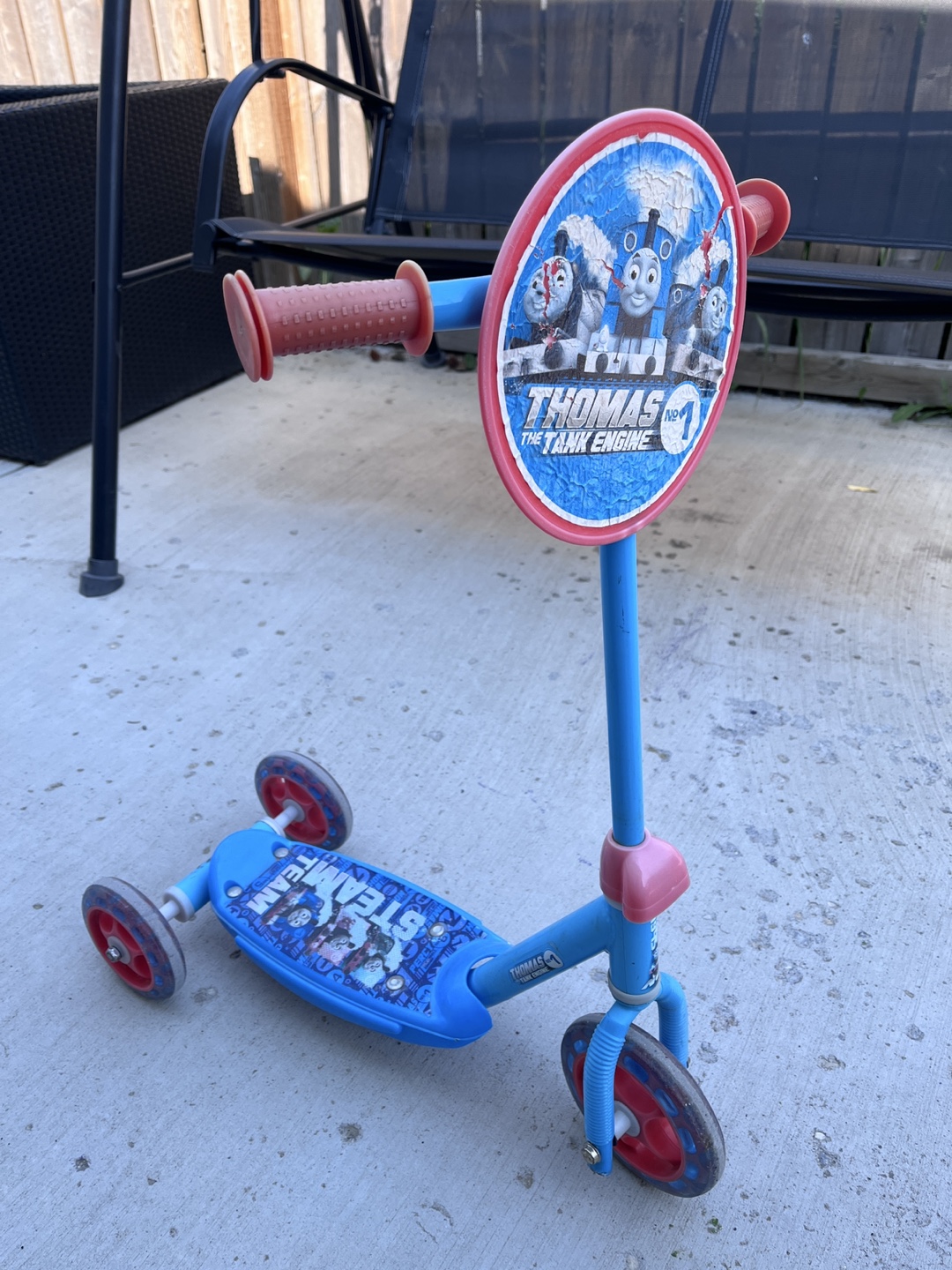 Thomas & Friends Toddler Scooter - photo 2