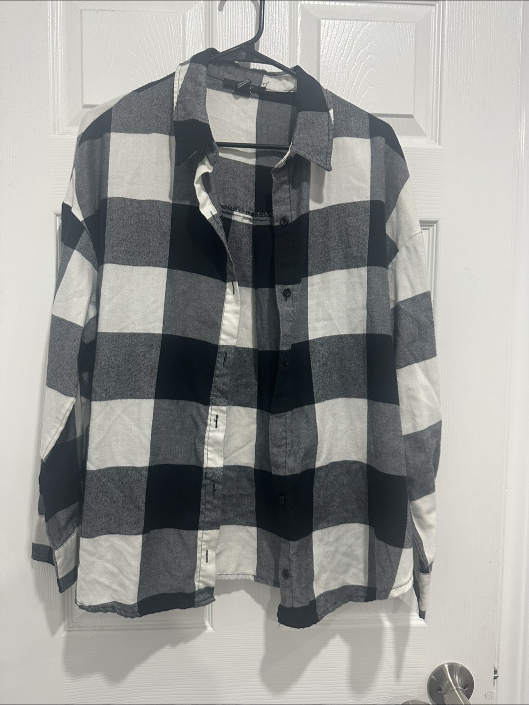 Forever 21 Black and White Flannel Shirt
