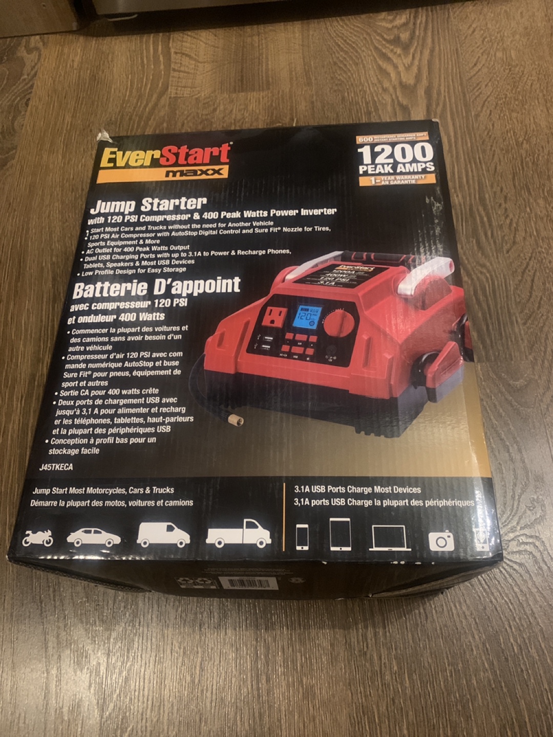 EverStart Maxx Jump Starter