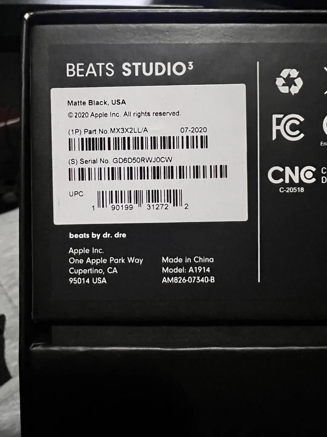 Beats Studio³ (Damaged, But Working) image indicator(7)