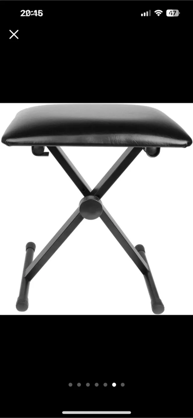 Yamaha EZ-220 Lighted Keyboard Bundle with Yamaha Accessories image indicator(6)