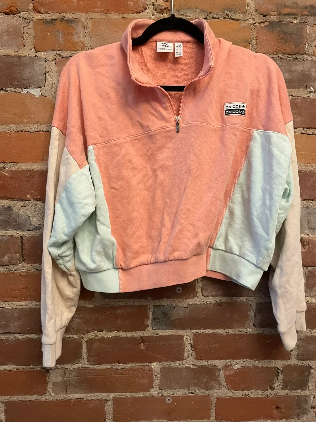 Adidas Colourblock pullover Sweatshirt thumbnail