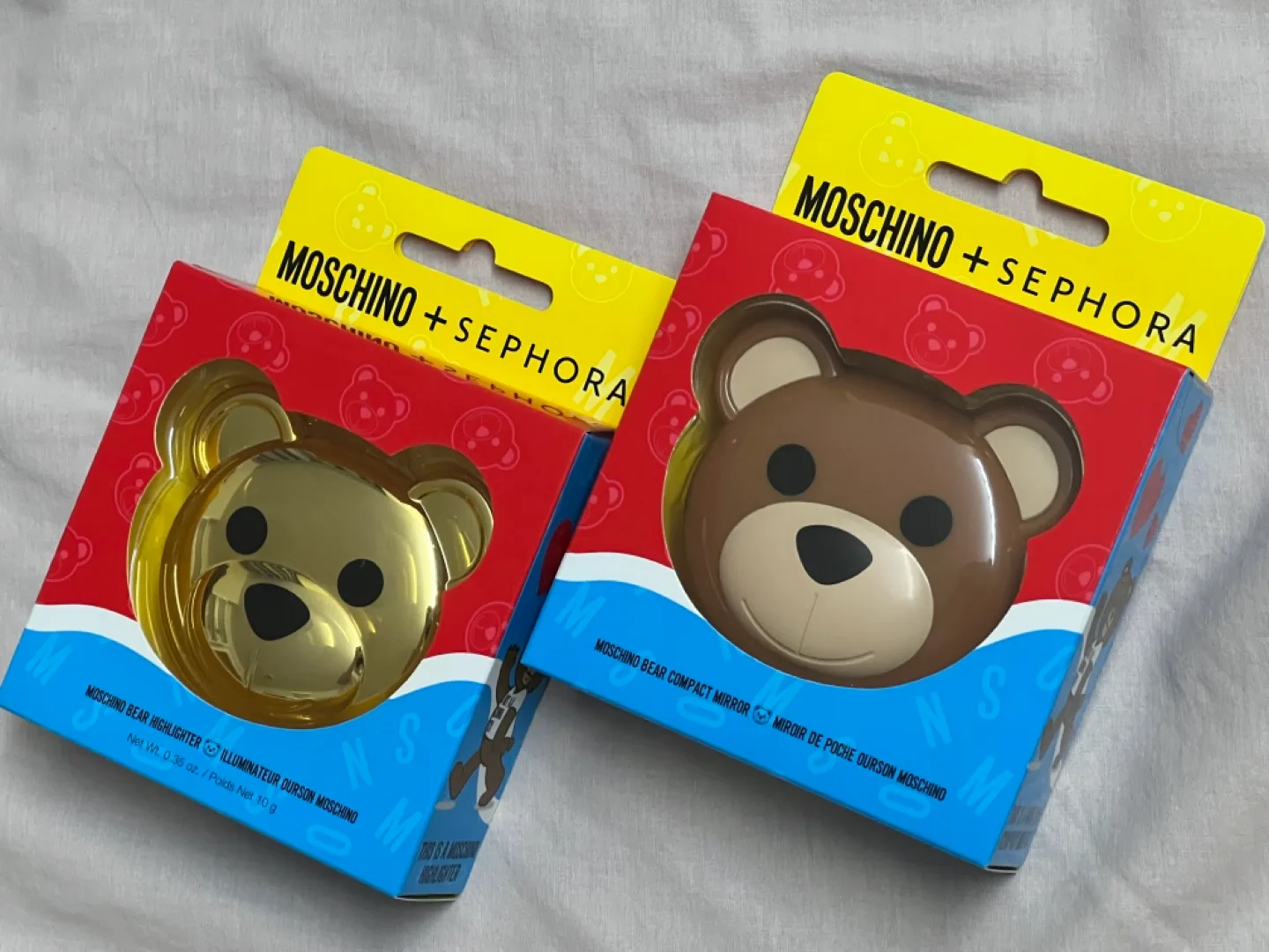 Moschino X Sephora compact mirror and highlighter thumbnail