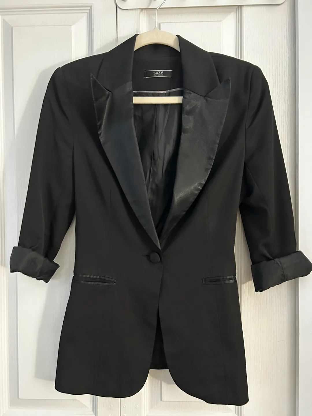 Black Blazer image indicator(2)