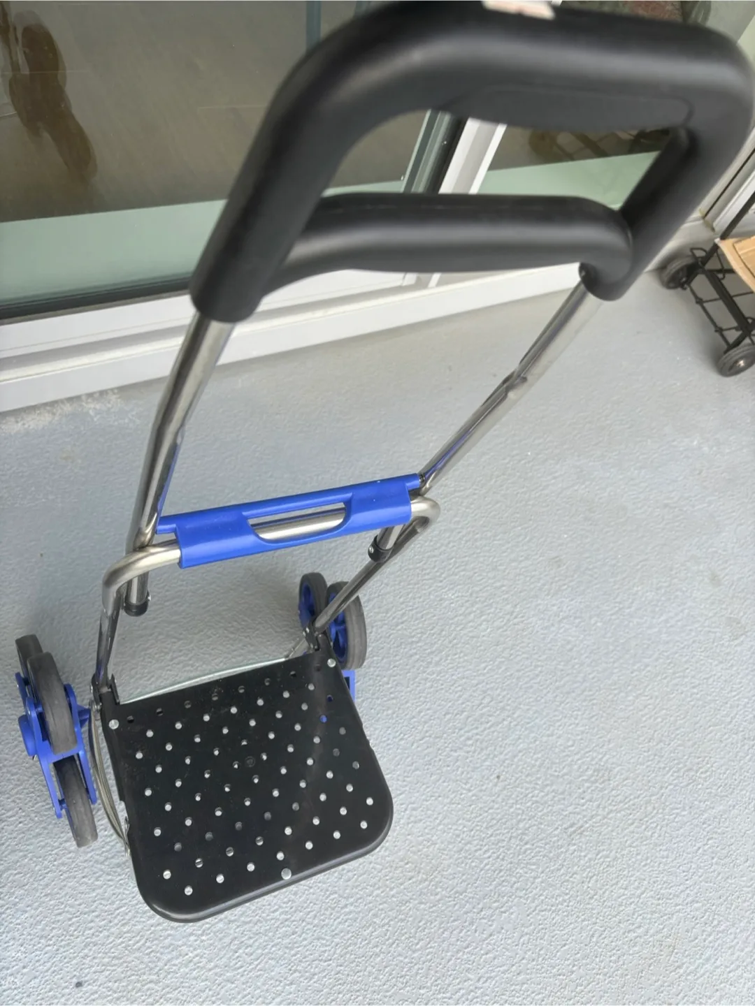 Collapsible Stair Climbing Cart image indicator(9)