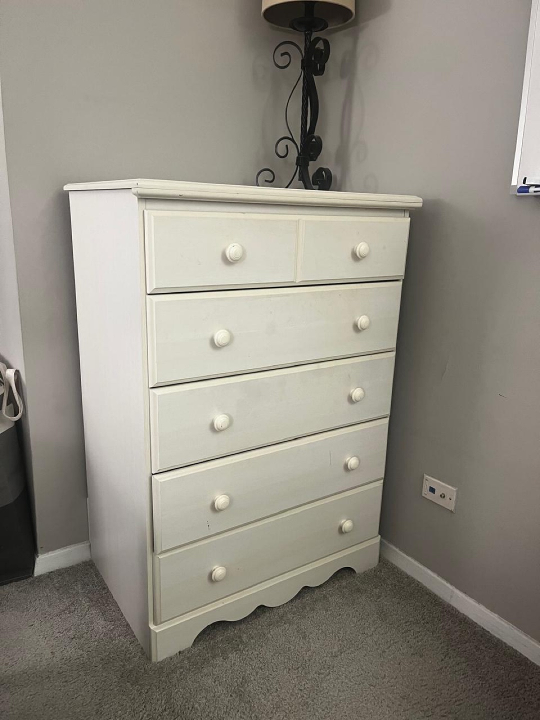 Dresser with 5 Drawers