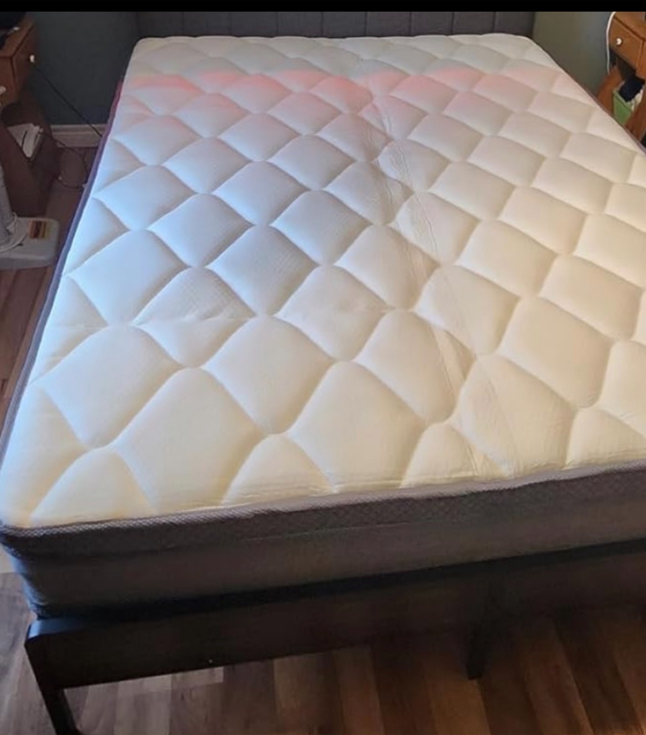 Queen Size Mattress - photo 2