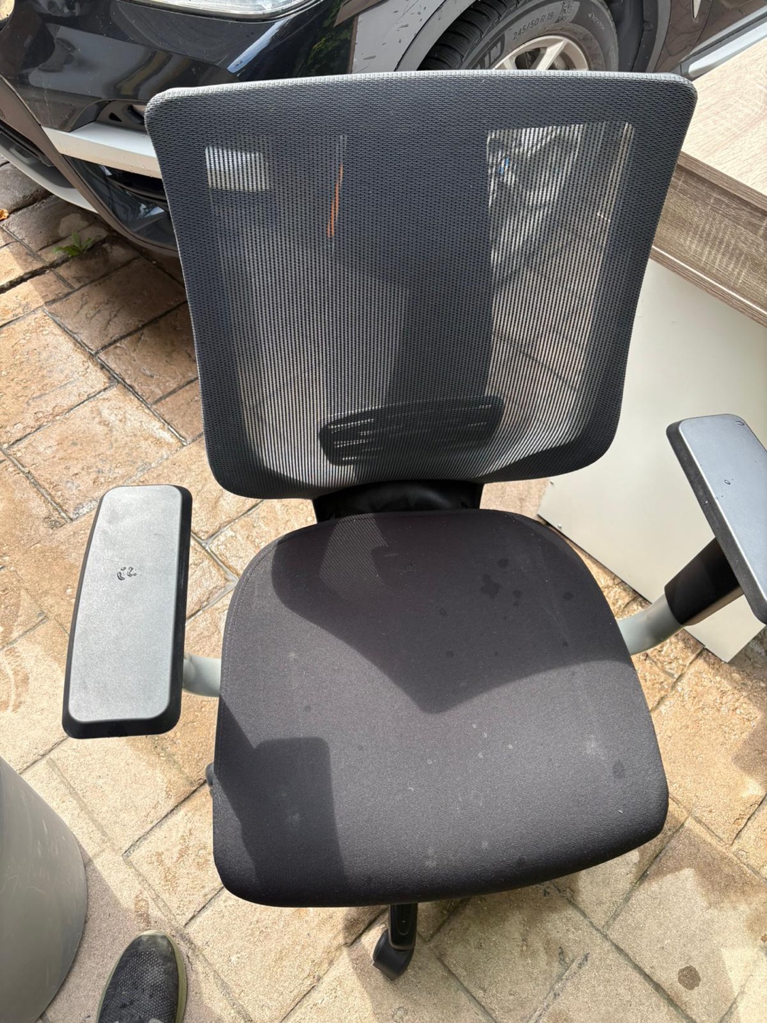 Desk and Office Chair Combo - Garage Sale - photo 4