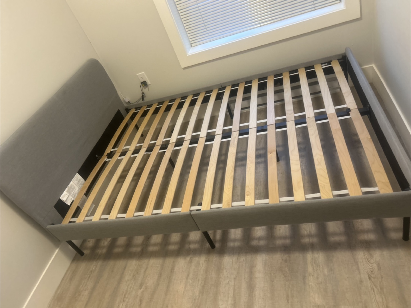 Double Size Platform Bed Frame - photo 3