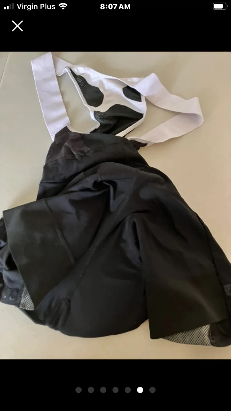 2 Castelli Cycling Jerseys + 1 🩳 image indicator(6)