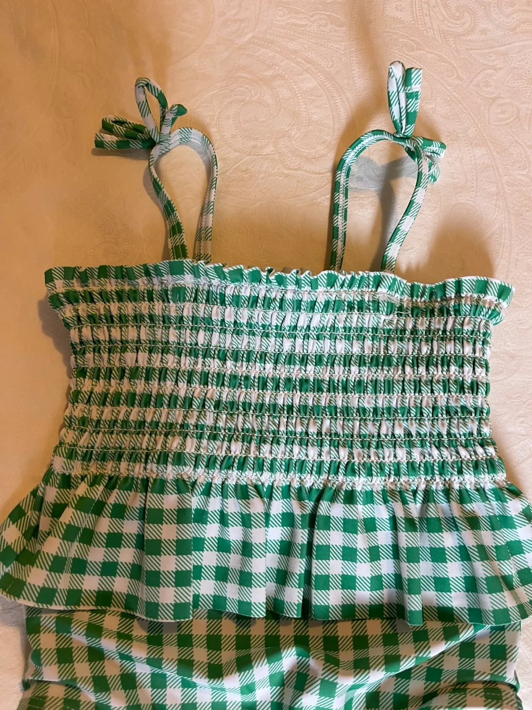 Old Navy Green Gingham Swimsuit size 3T image indicator(2)
