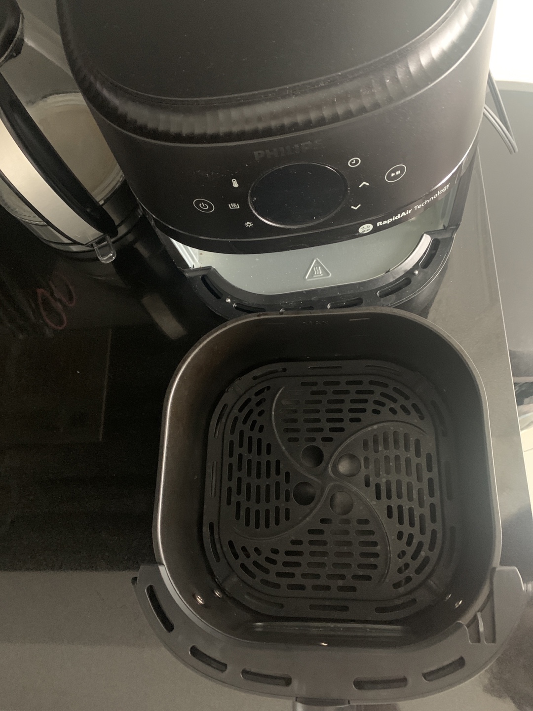 Philips Air Fryer - photo 3
