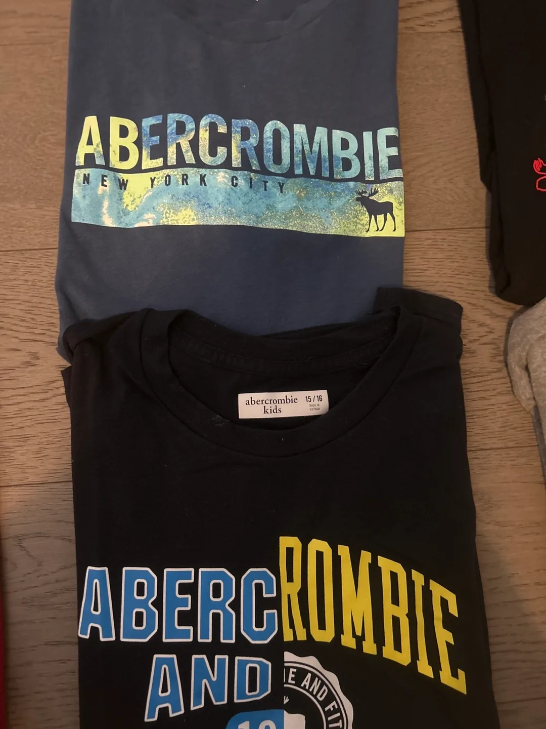 Abercrombie Youth Shirts - Bundle image indicator(3)