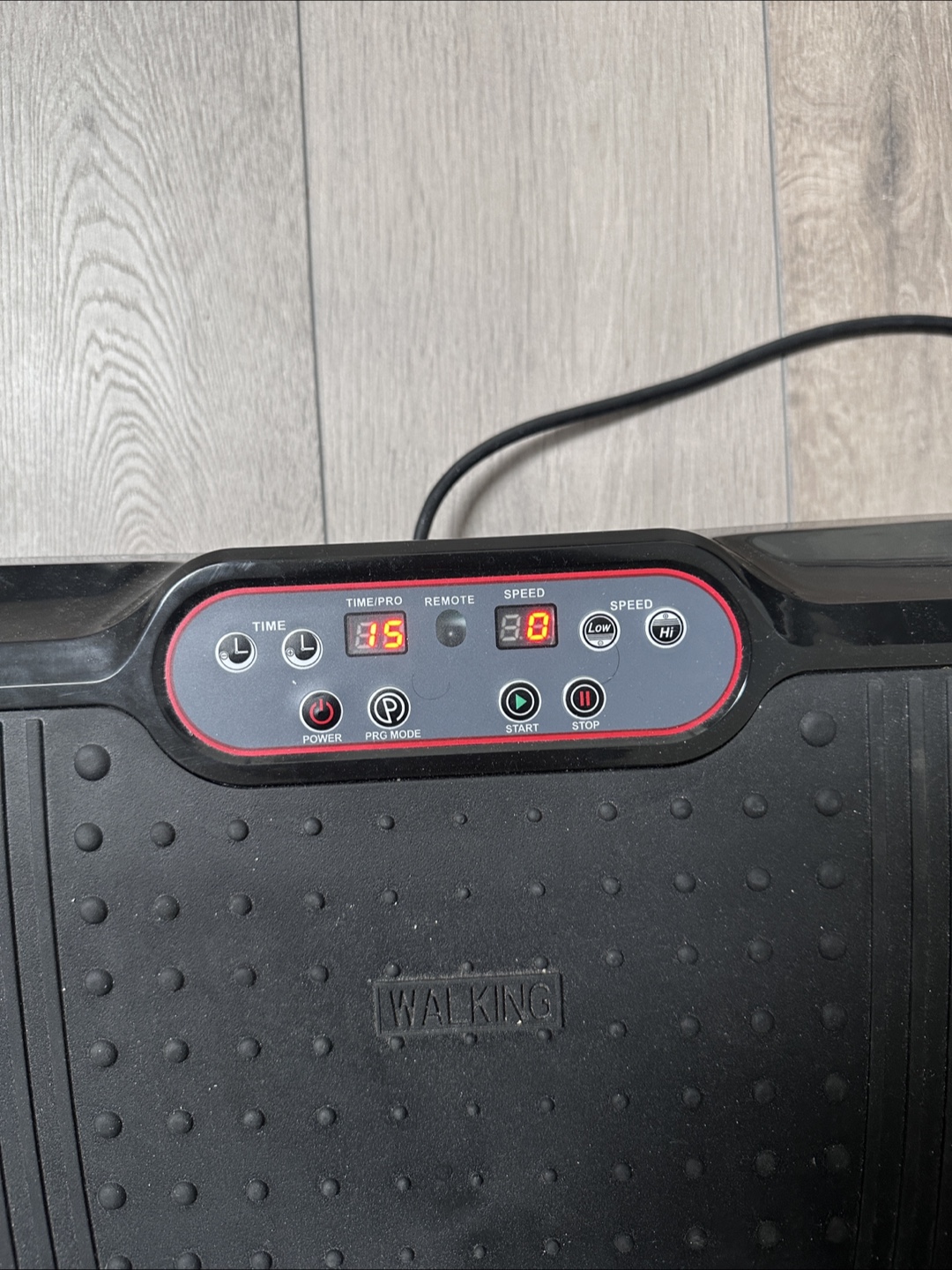 Vibrating plate Exercise machine - photo 2