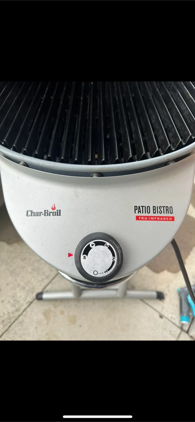 Char-Broil Patio Bistro Grill image indicator(4)
