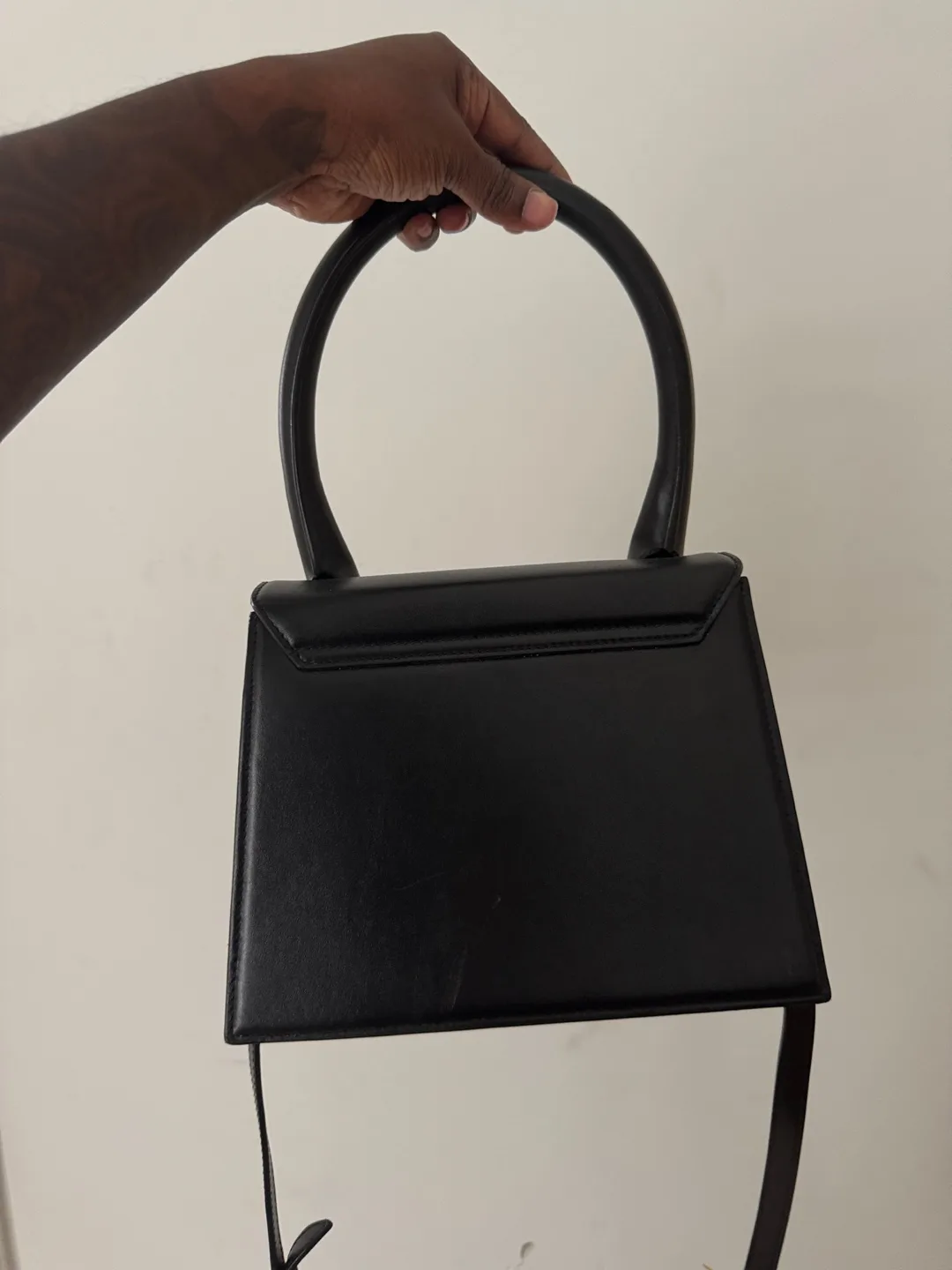 Jacquemus Black Handbag image indicator(3)