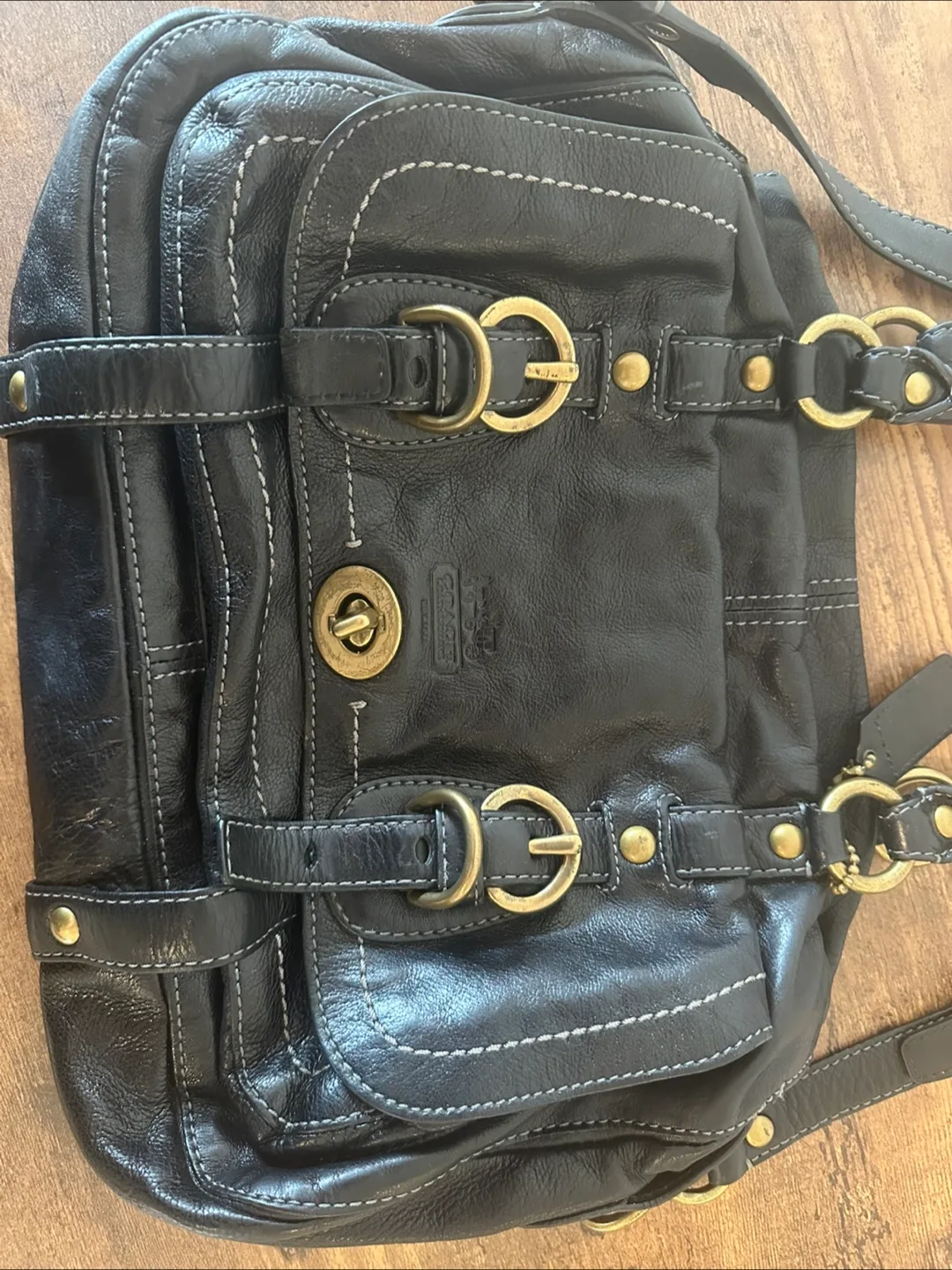Coach Black Leather Shoulder Bag image indicator(4)