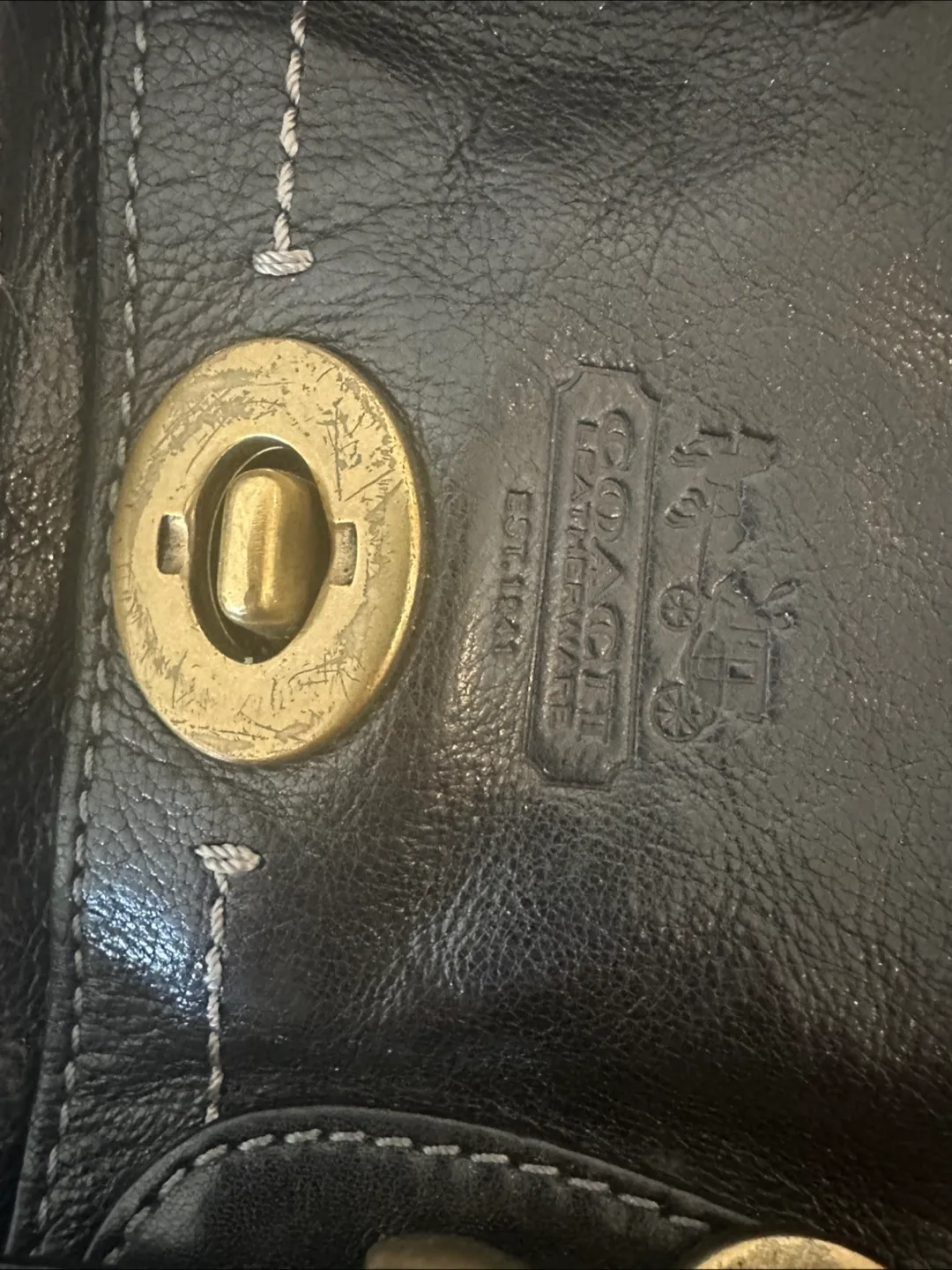 Coach Black Leather Shoulder Bag image indicator(2)