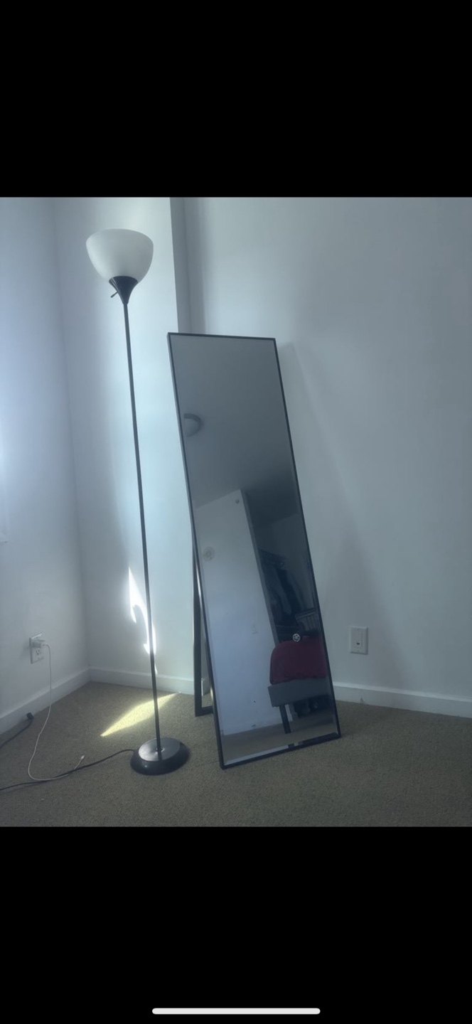Standing mirror from winners