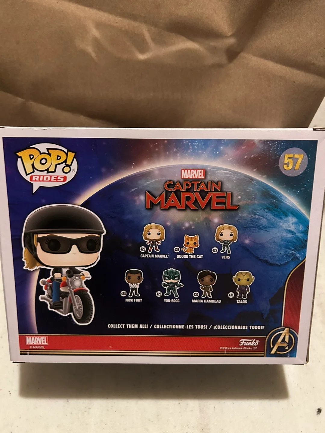 Funko Pop! Rides Captain Marvel Carol Danvers on Motorcycle image indicator(2)