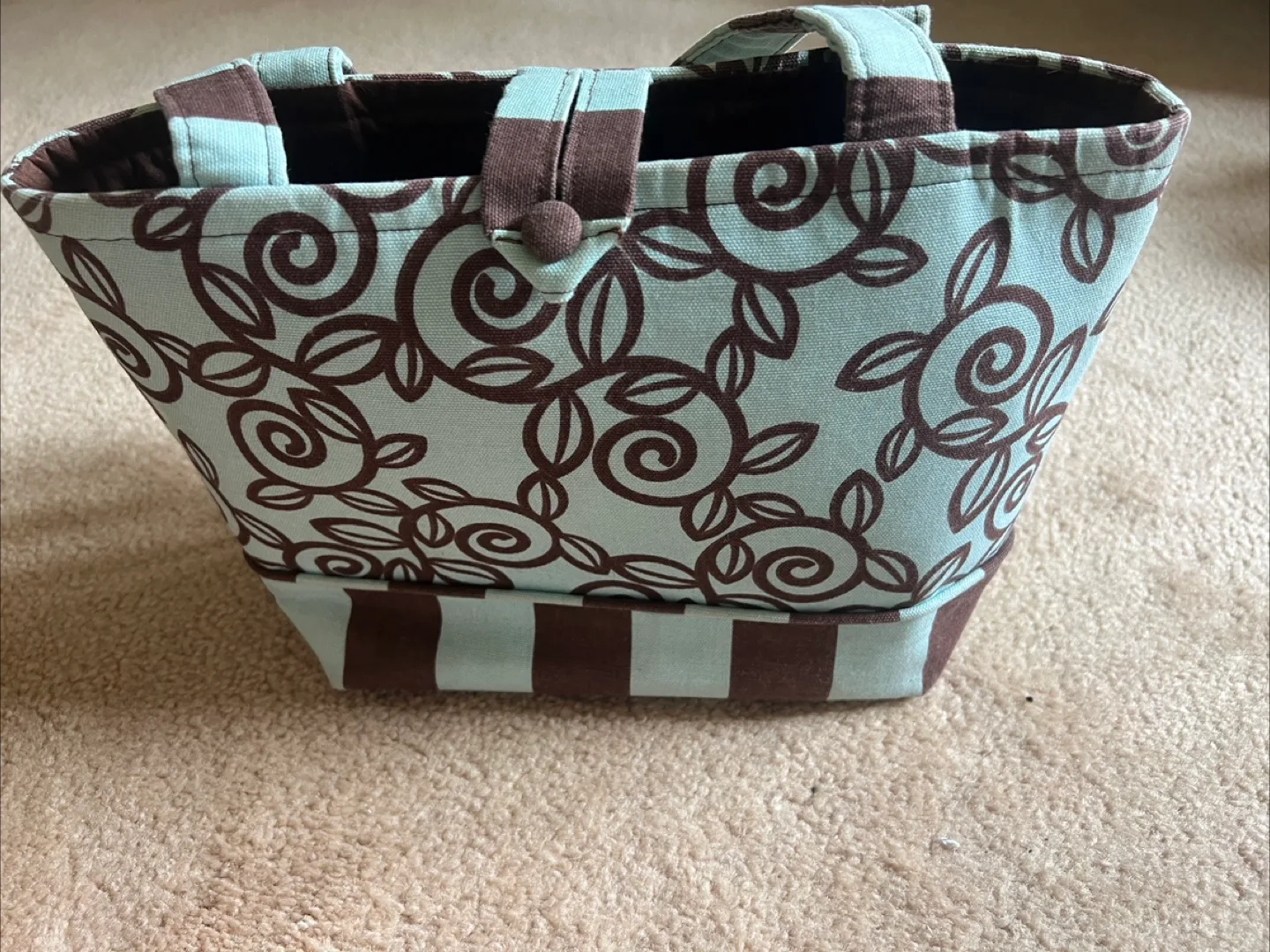 Amiel Designs Floral Tote Bag image indicator(3)