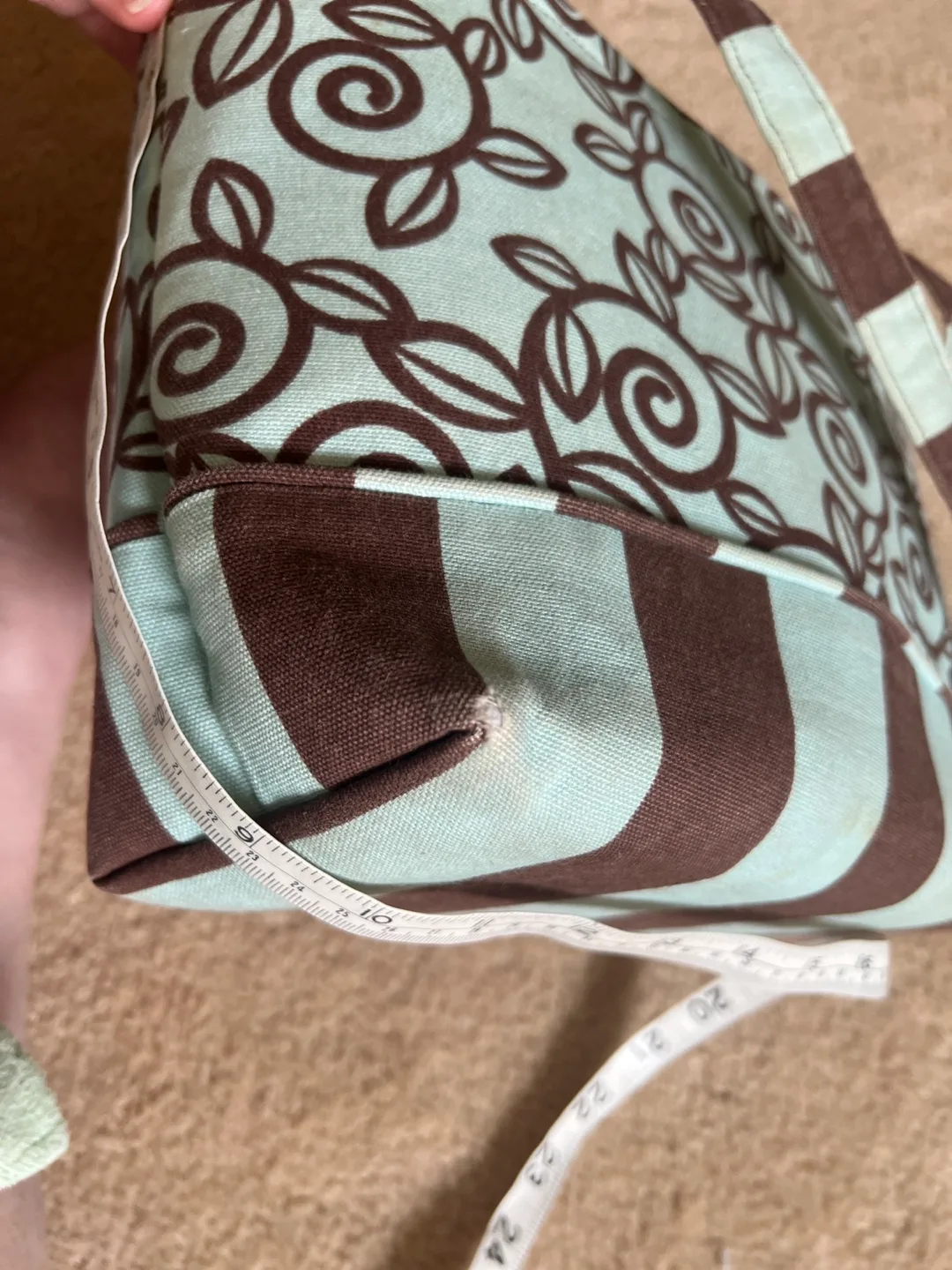 Amiel Designs Floral Tote Bag image indicator(9)