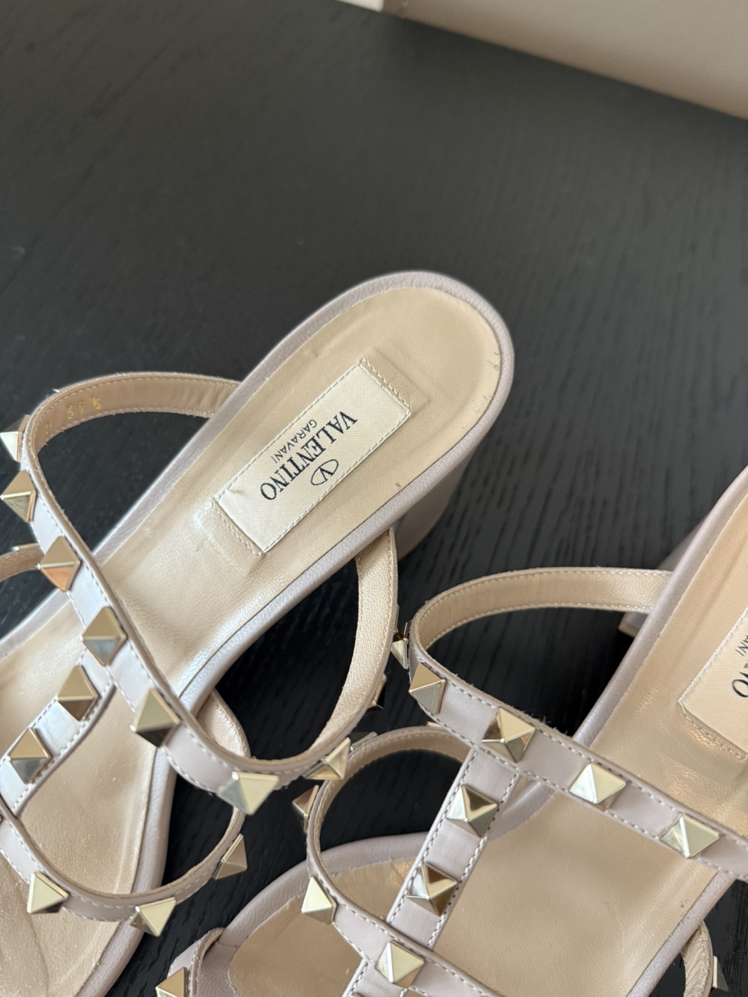 Valentino Rockstud Accents Leather Slides - photo 2