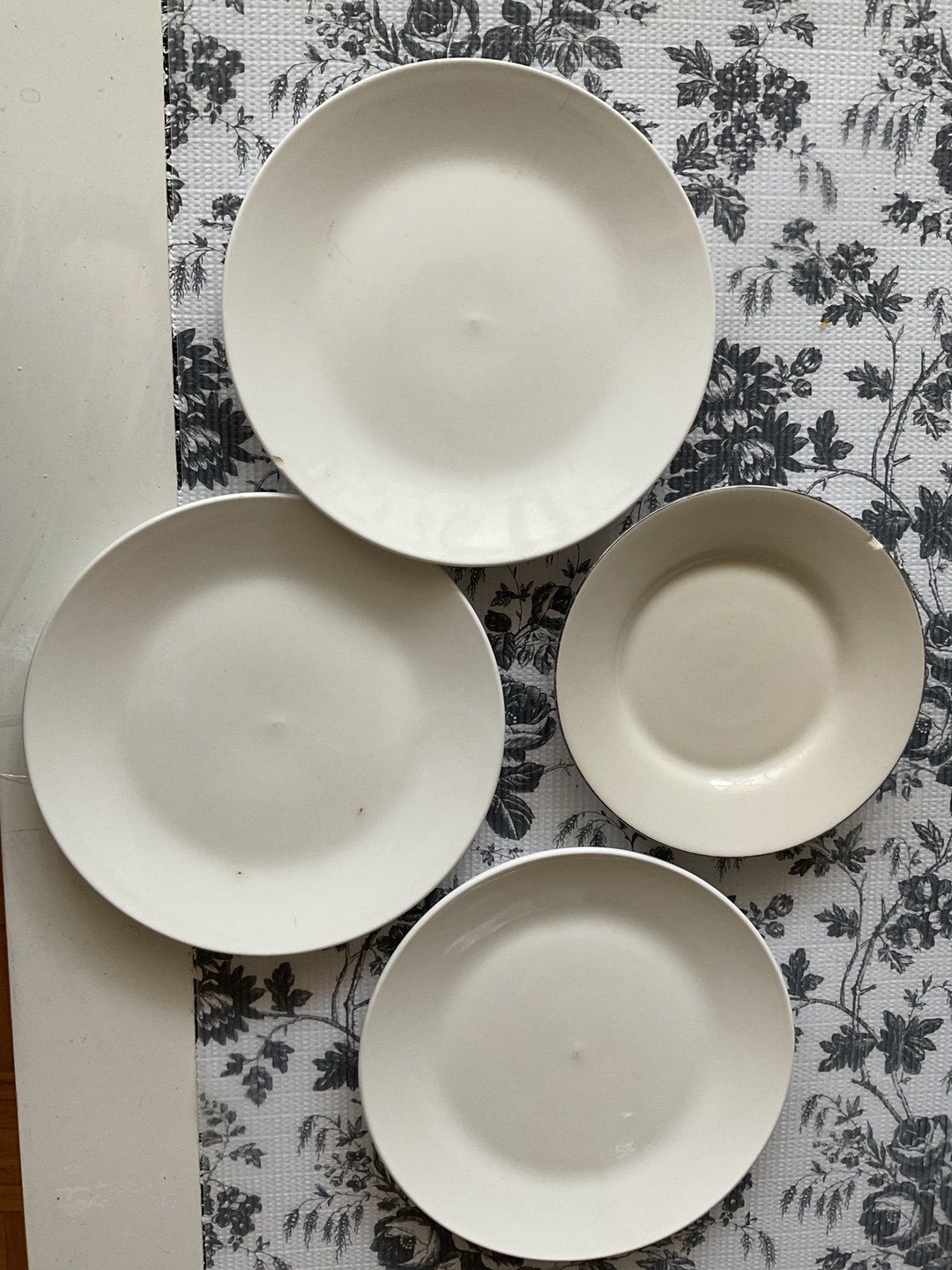 💚Set of Ceramic Plates🥕