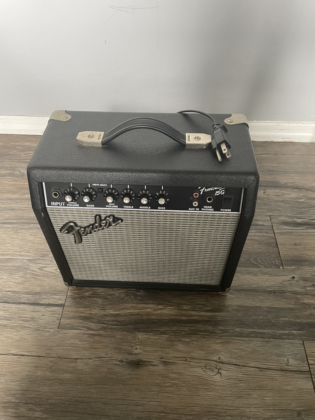 Fender Frontman 15G Amplifier - photo 2