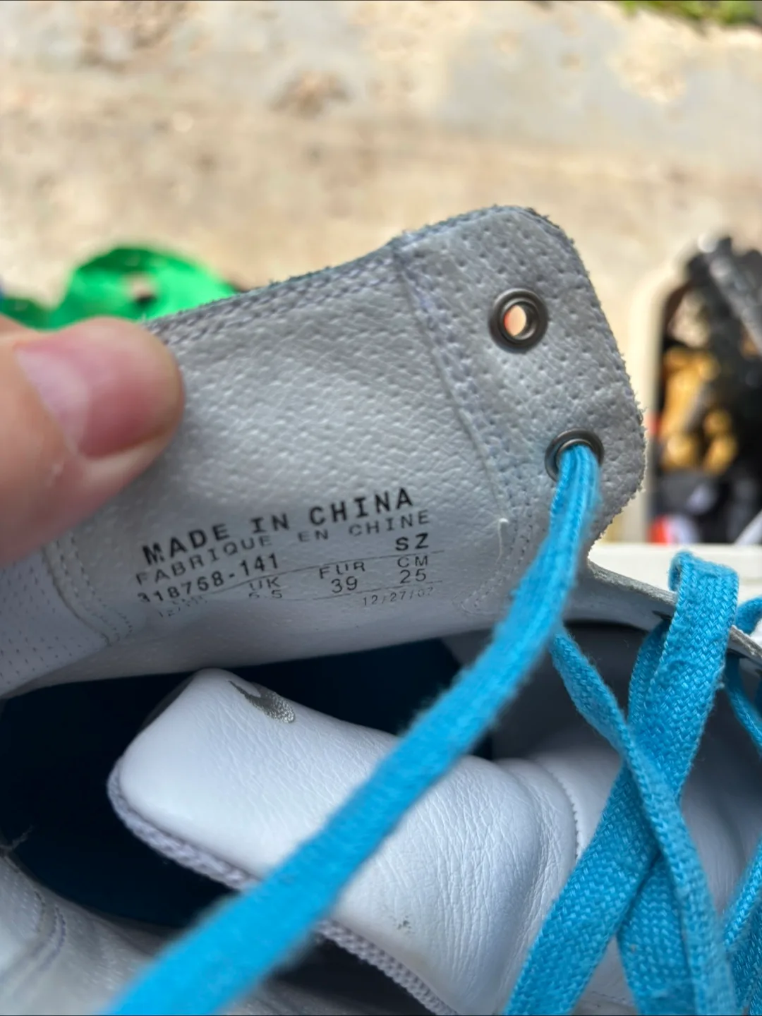 Nike Blazers 2007 US Men’s Size 8 - Women’s Size 9.5 image indicator(3)