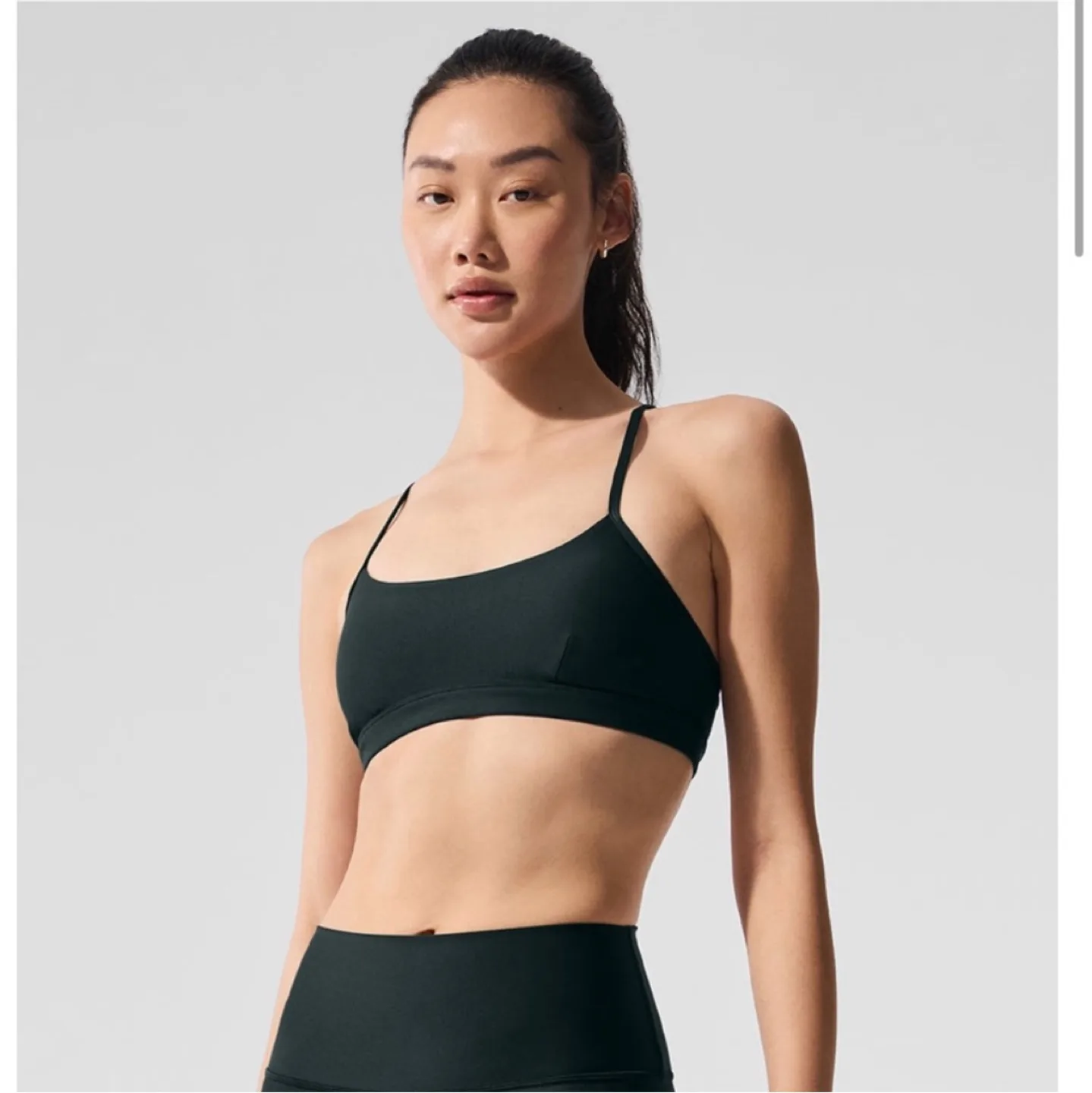 NWT Alo Yoga Airlift Intrigue Bra thumbnail