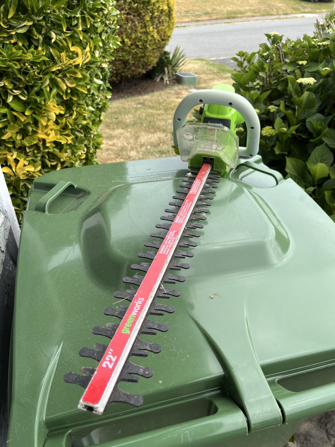 Greenworks 22" Hedge Trimmer - photo 3