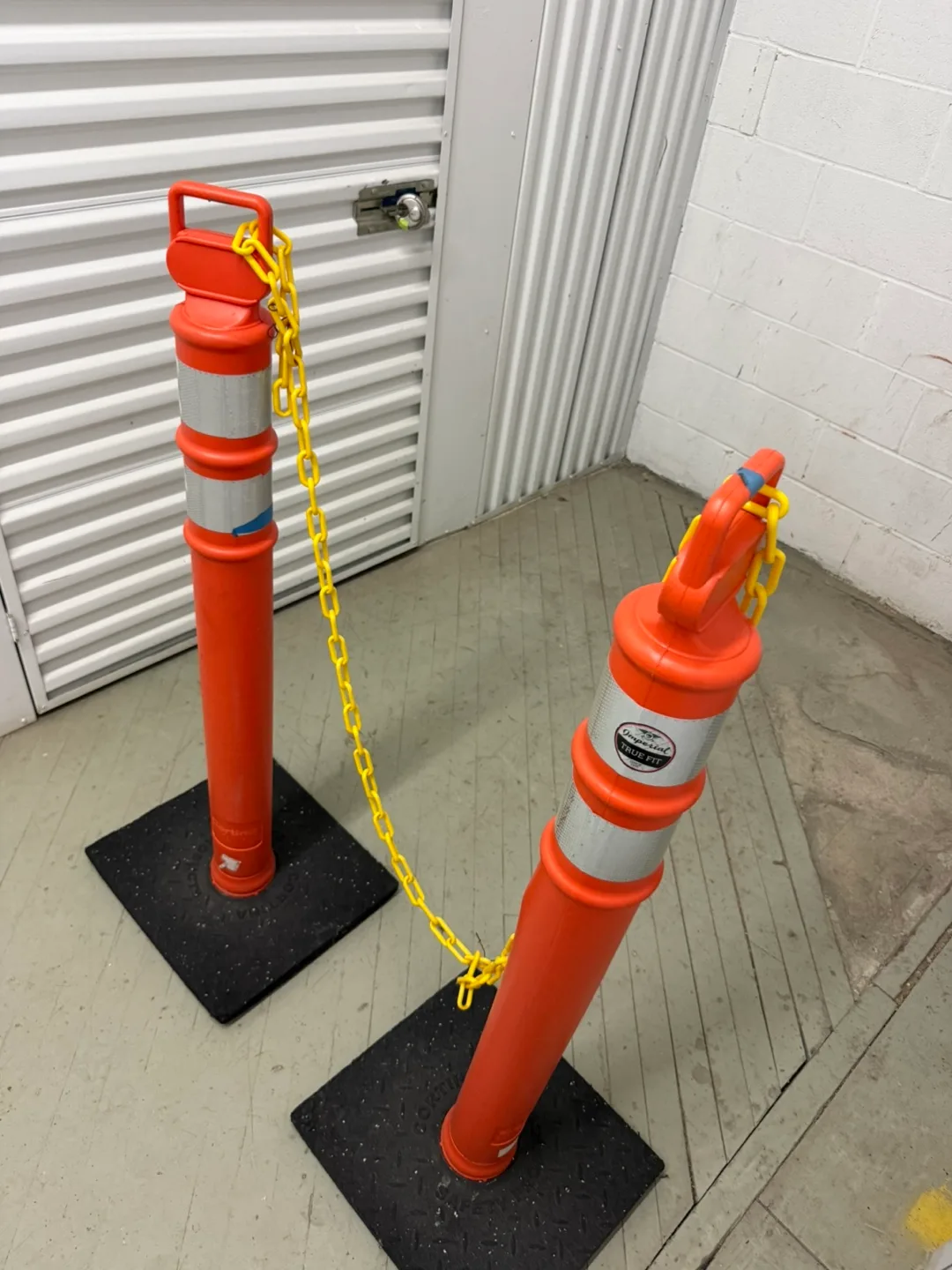 Orange Safety Posts image indicator(5)