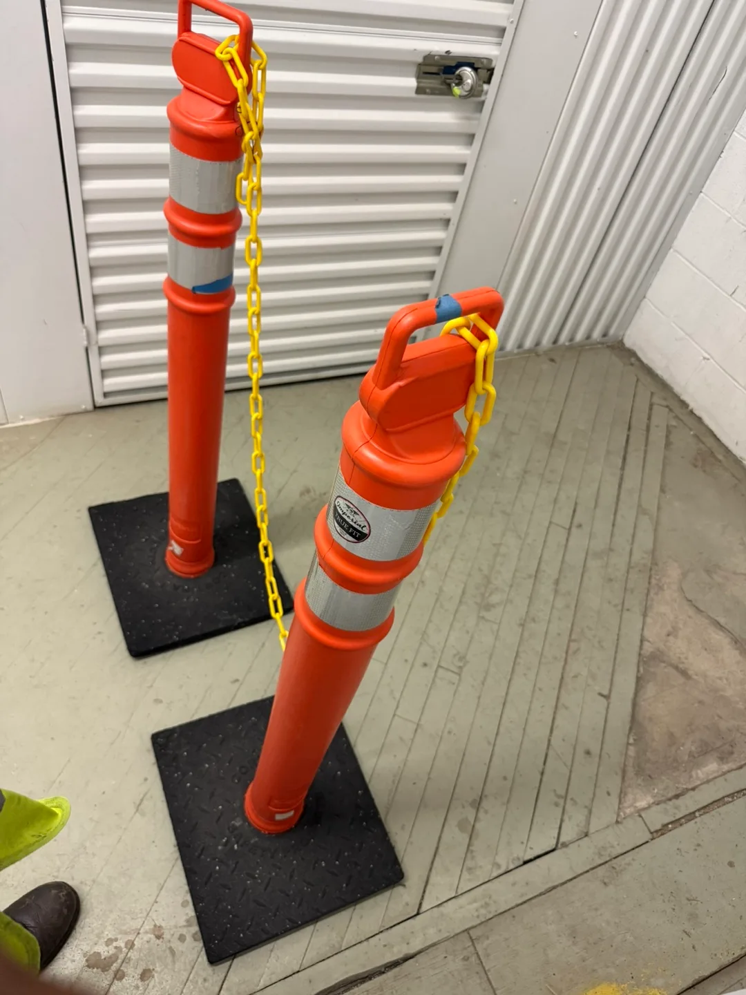 Orange Safety Posts image indicator(2)