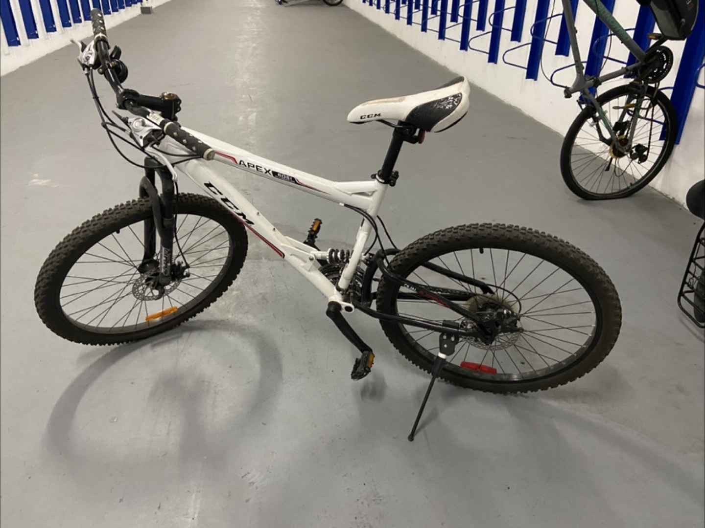 CCM Apex Bike - photo 3