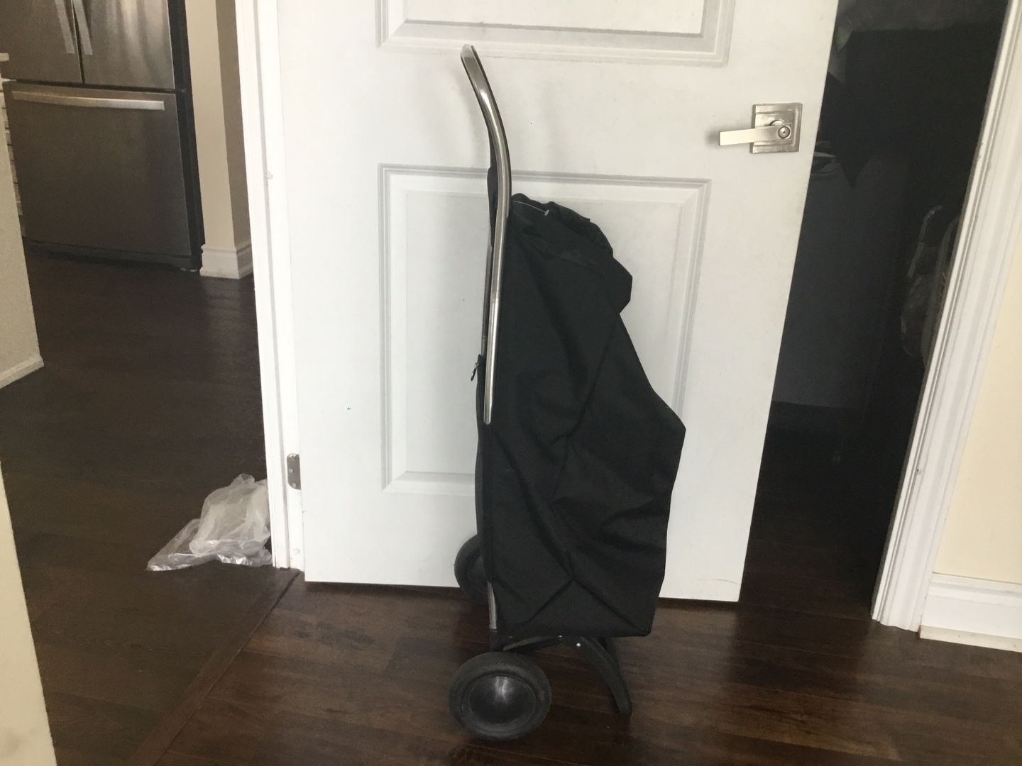 Black Shopping Cart - photo 4