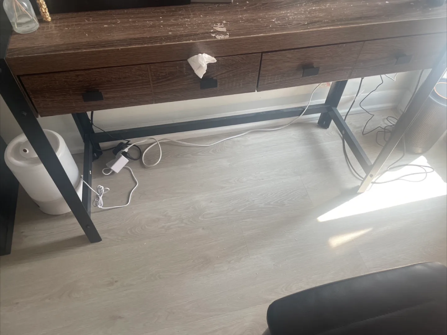 Wood Finish Desk with Drawers image indicator(3)