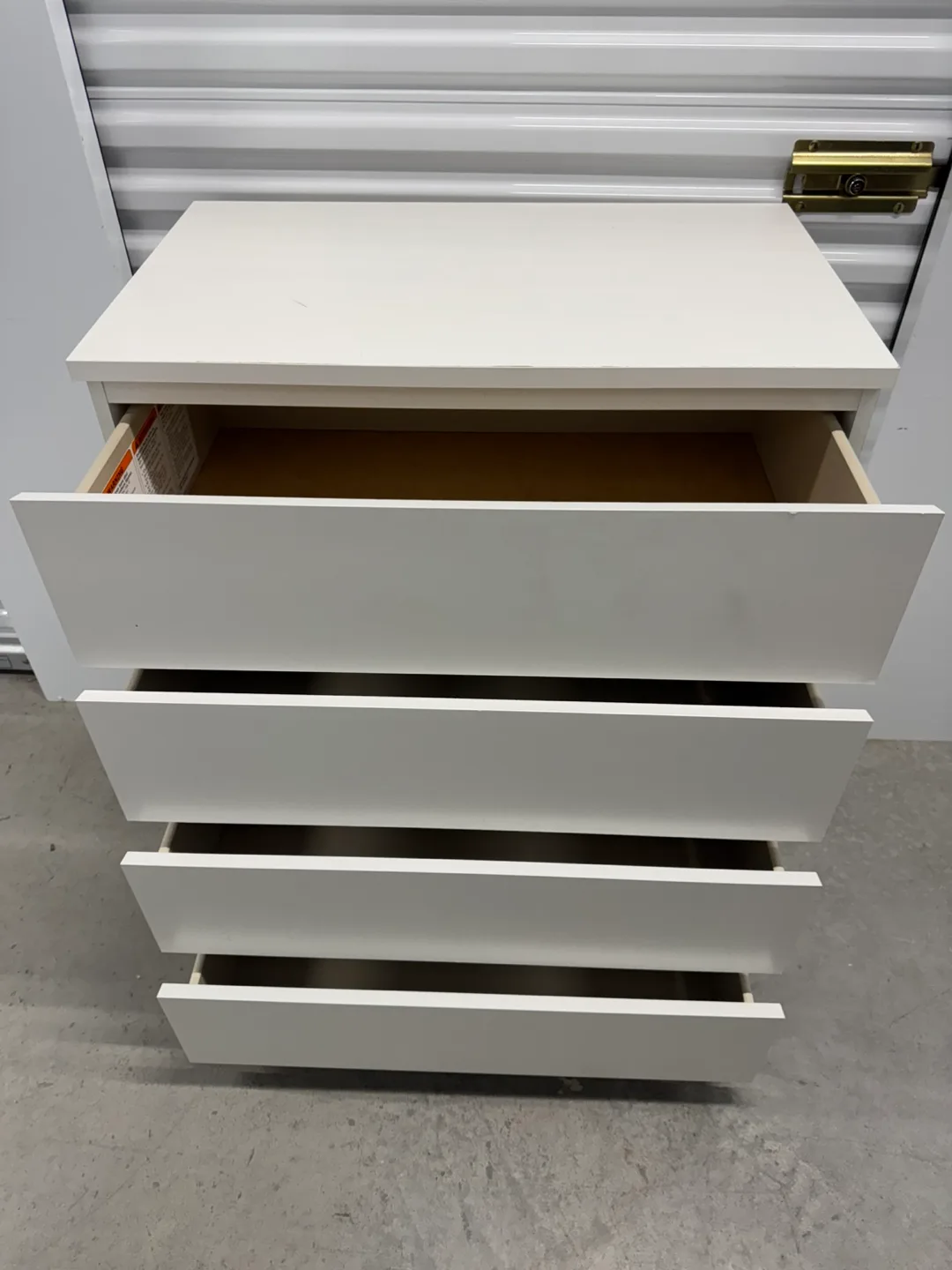 Ikea white malm dresser with 4 drawers (DELIVERY AVAILABLE) image indicator(4)