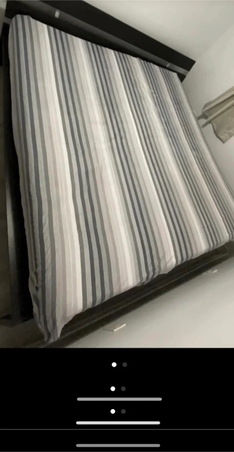 King Bed frame with mattress 🥕 image indicator(2)