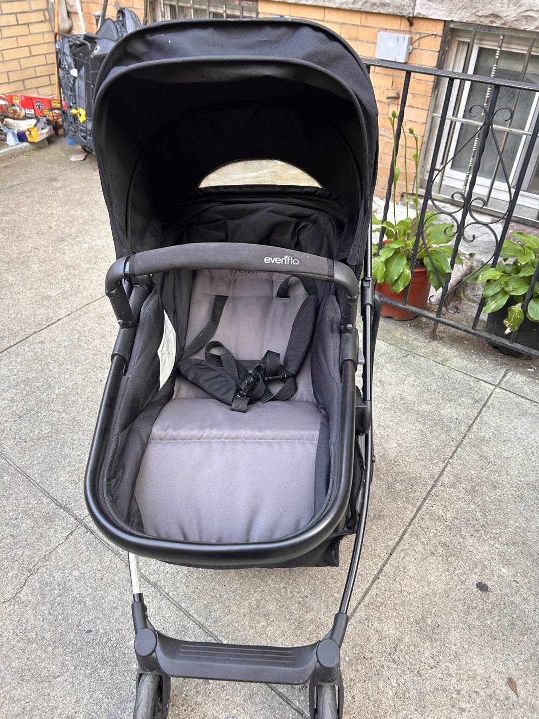 Evenflo Stroller - photo 5