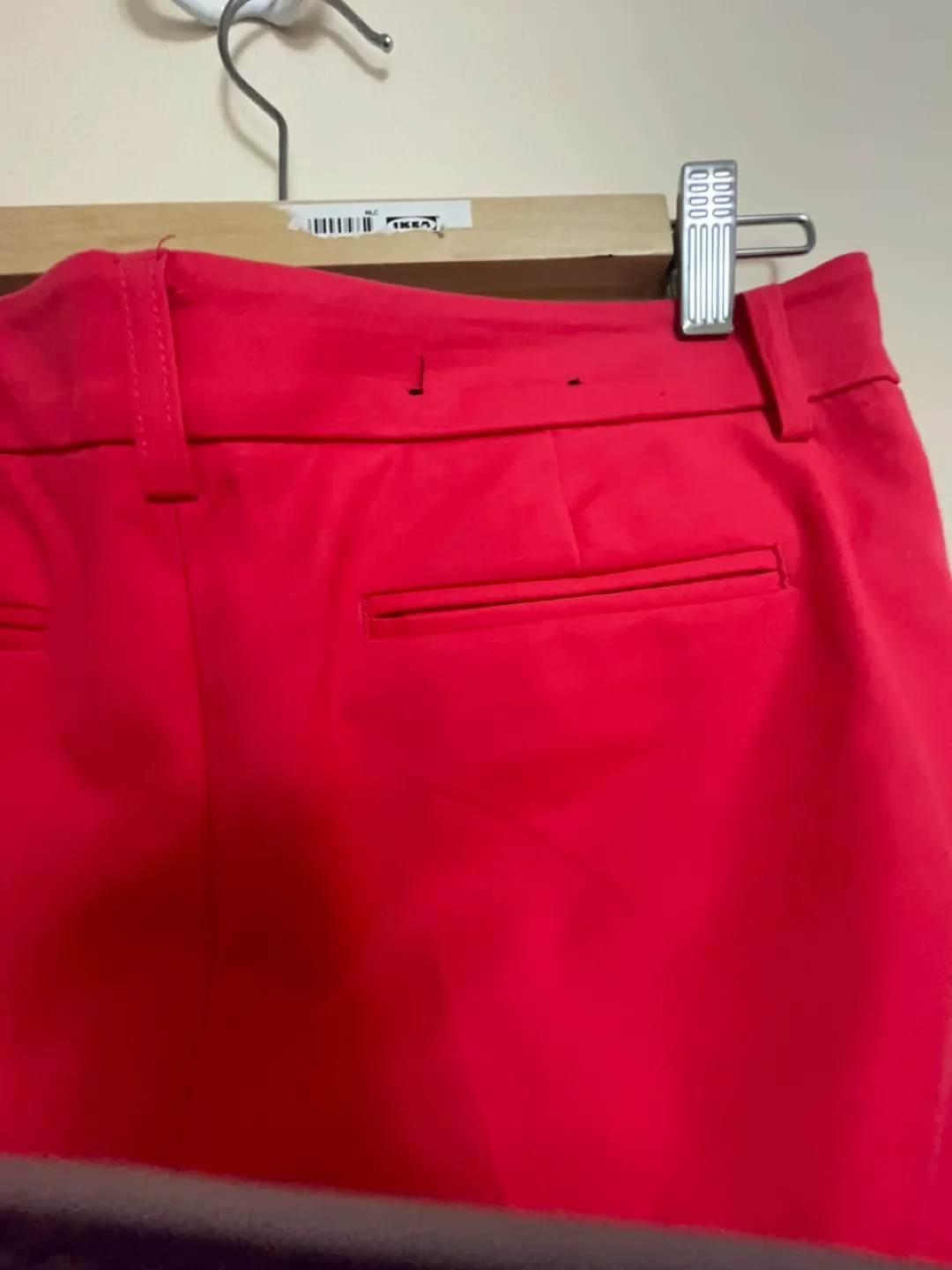 Dalia Red ankle Pants image indicator(3)