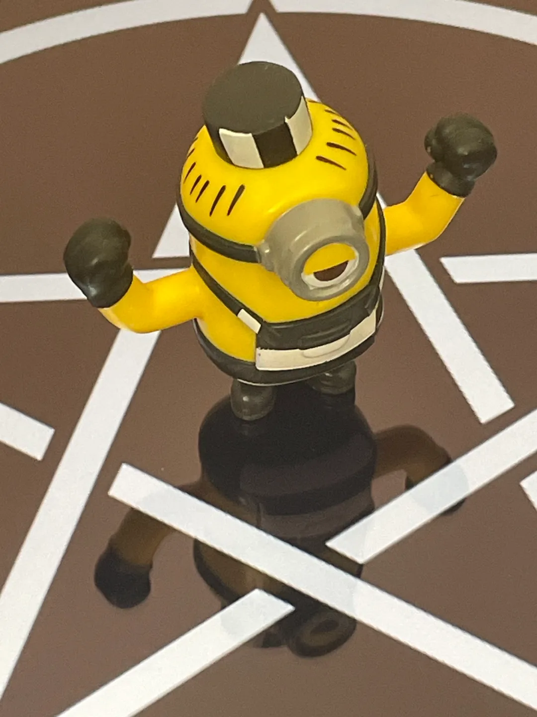 Minion Figure💚🥕 thumbnail