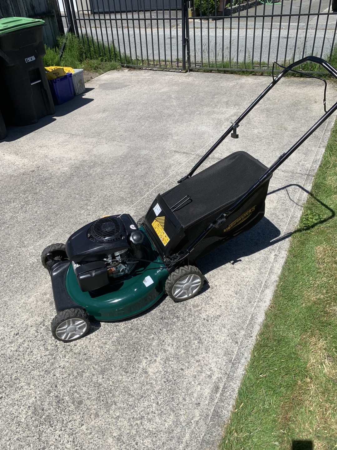 Push Lawnmower - photo 2