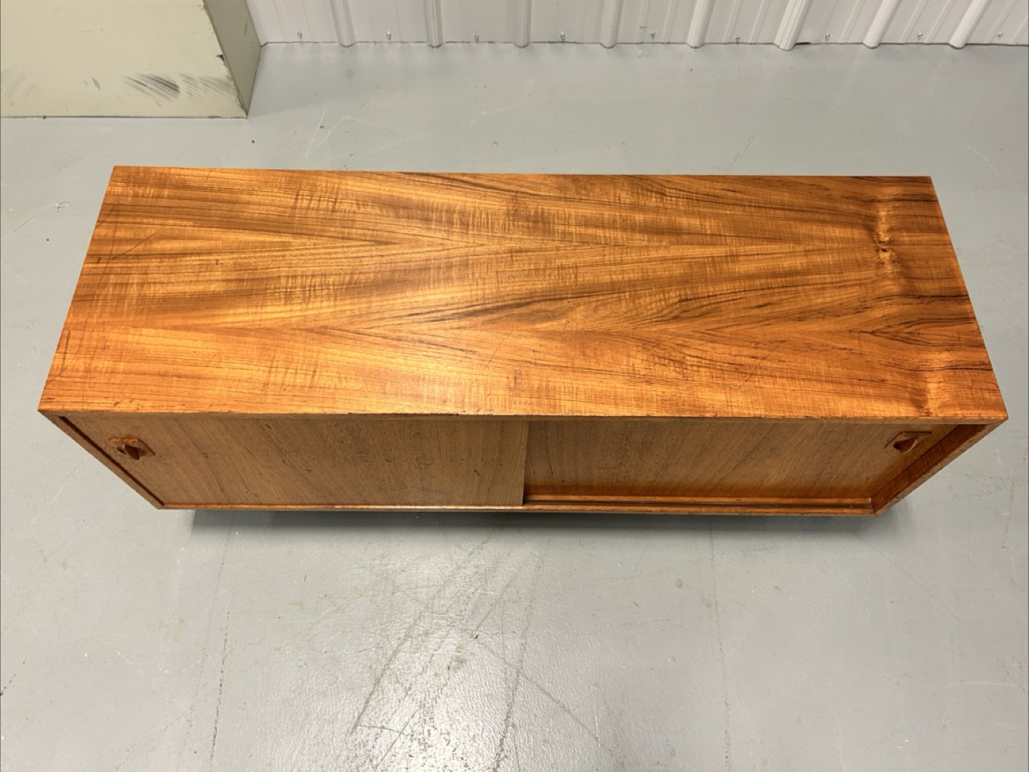 Mid-Century Modern Teak Credenza/Record Player Consol - photo 5