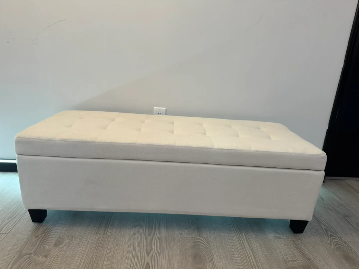 51" LINEN FABRIC OTTOMAN STORAGE BENCH thumbnail