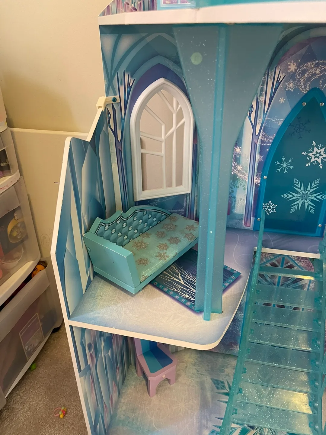 Kidscraft Disney Frozen Castle image indicator(4)